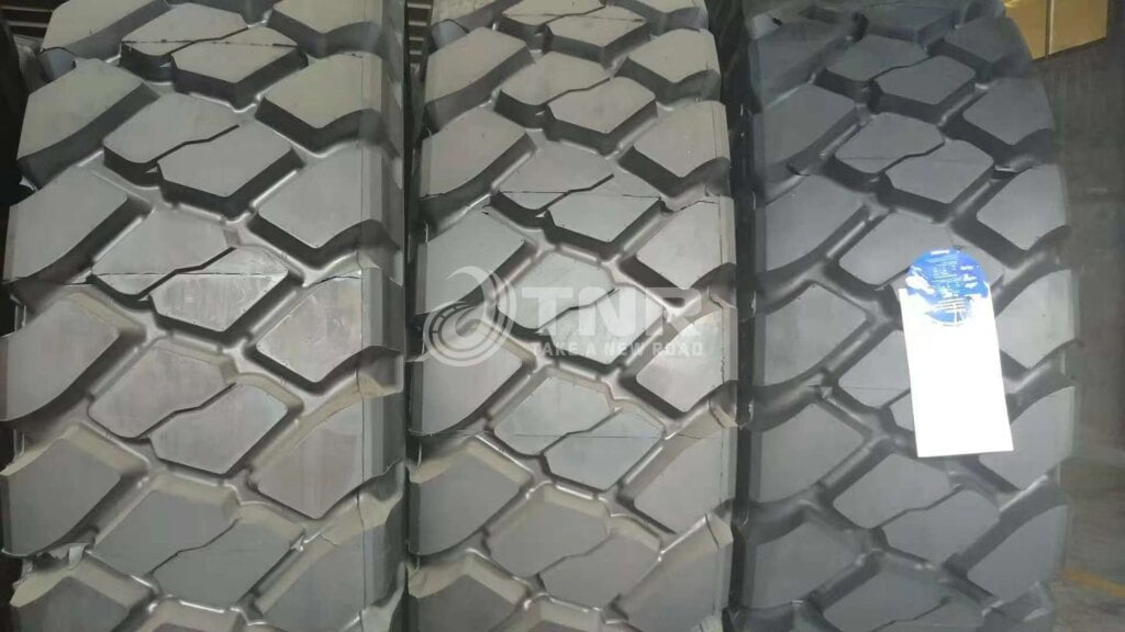 HILO HLG03 27.00R49 40.00R57 E4