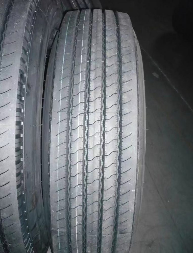 ST955 DOUPRO 13R22.5