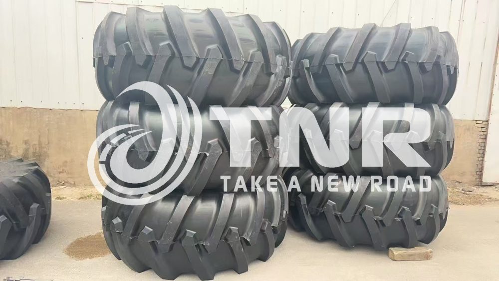 ADVANCE LS-2 30.5L-32 Forestry Tire