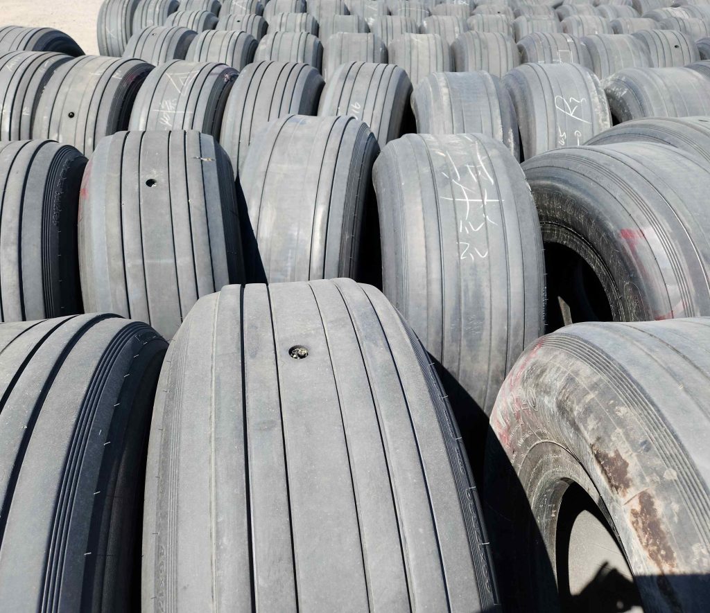 Fender & Bumper Tires