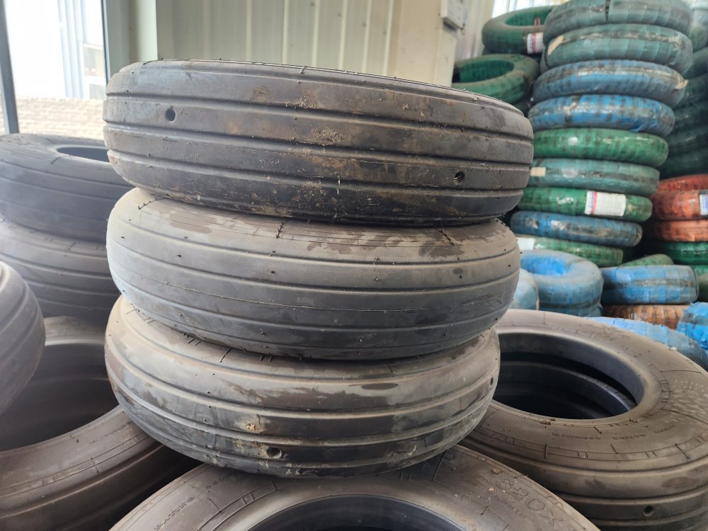 Fender & Bumper Tires